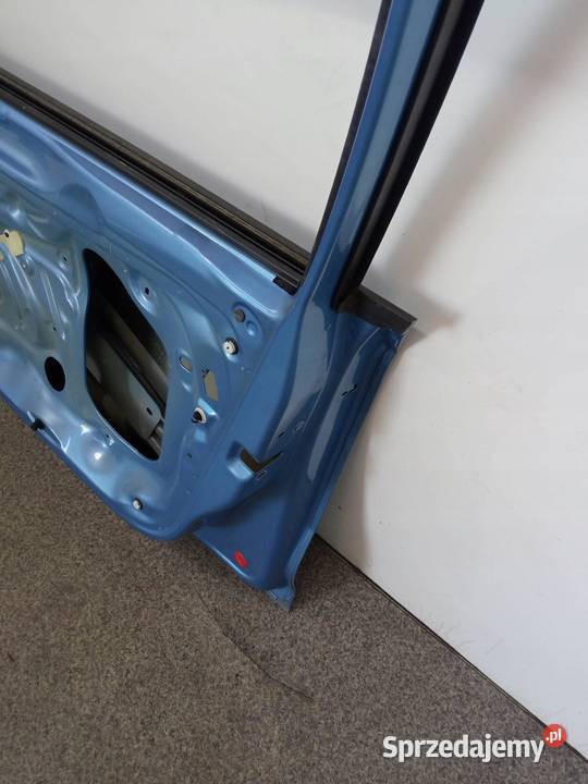 DRZWI PRAWE PRZÓD LQ5X Skoda Rapid I 20122019 Rok produkcji 2018