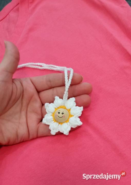 Wisiorek wykonany na szydełku Rękodzieło łódzkie Łask