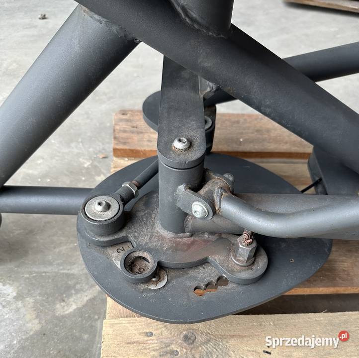 Maszyna do ćwiczeń odwodzicieli nóg Panatta Wałcz