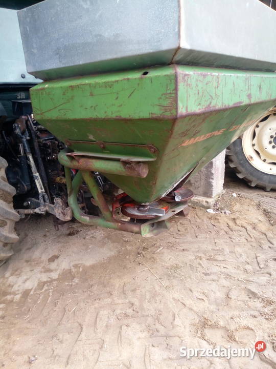 Rozsiewacz nawozów amazone f u m Boćki