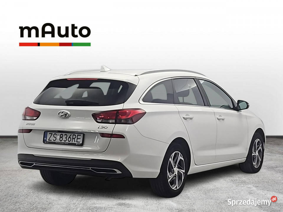 Hyundai i30 15 DPI Smart Z Polskiego Salonu Warszawa