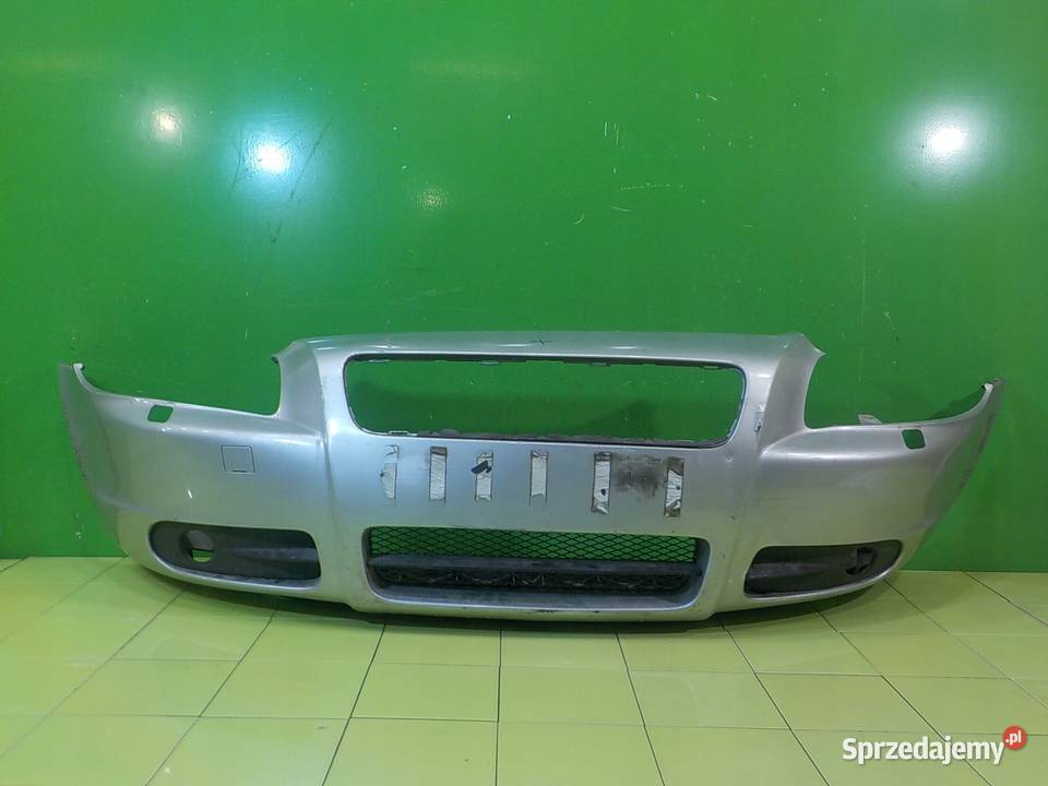VOLVO C70 II 24 D AUT 07r 2D zderzak przod Suków sprzedam