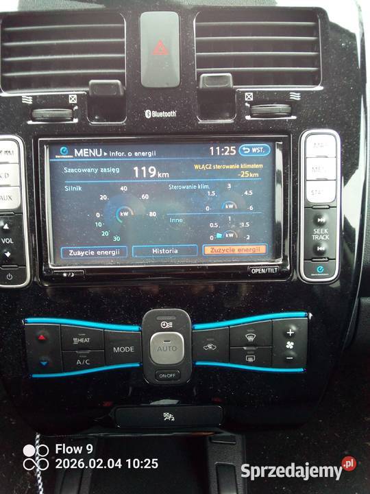 Nissan Leaf 24 kWh mit Batterie TEKNA 2015r Goleniów