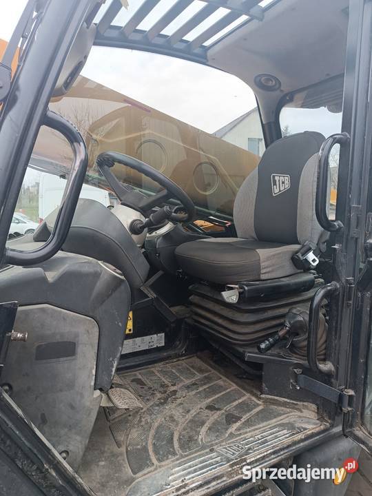 Ładowarka JCB 53670 Agri Gręblin