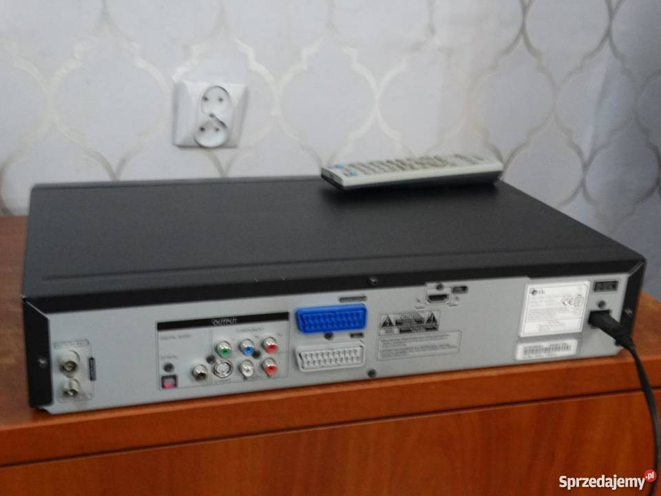 Magnetowid z HDMi USB DVDrec LG RC389Hpilot Jasło