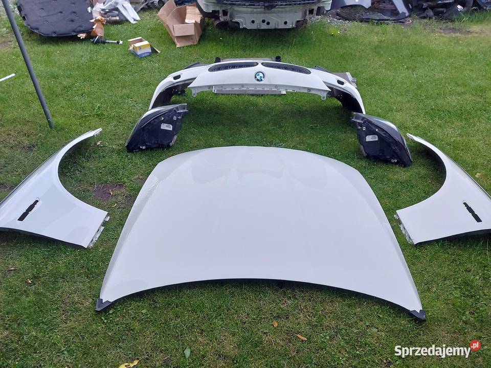 BMW 5 F10 F11 KOMPLETNY przód Zderzak Lampy Euro Tychy sprzedam