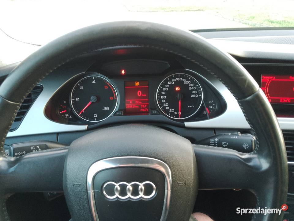 Audi a4 b8 sedan 20 tdi 143 Zaczernie