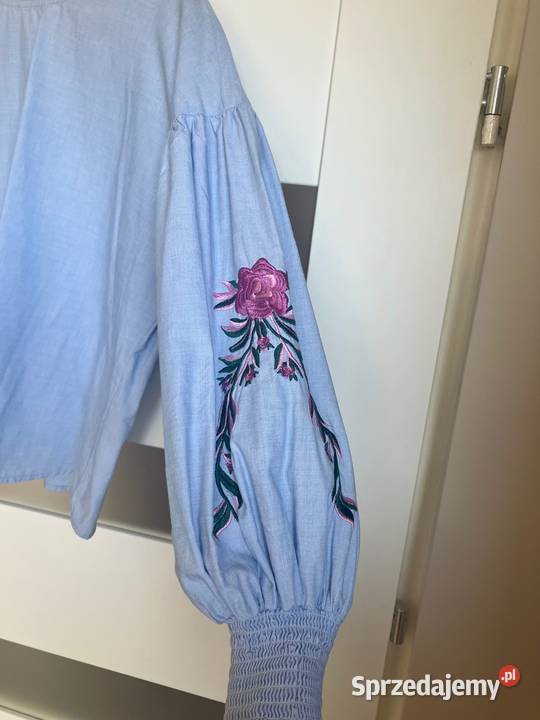 Bluzka koszula Only błękitna bawełniana hafty Nisko