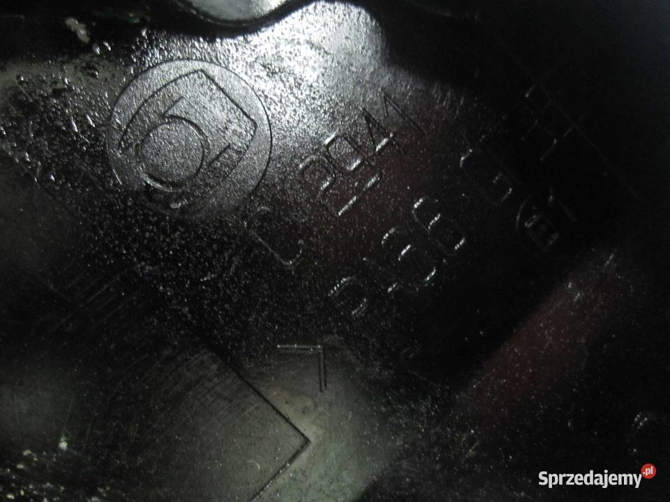 Mercedes CLK 18i 06r pokrywa zaworów A2710191030