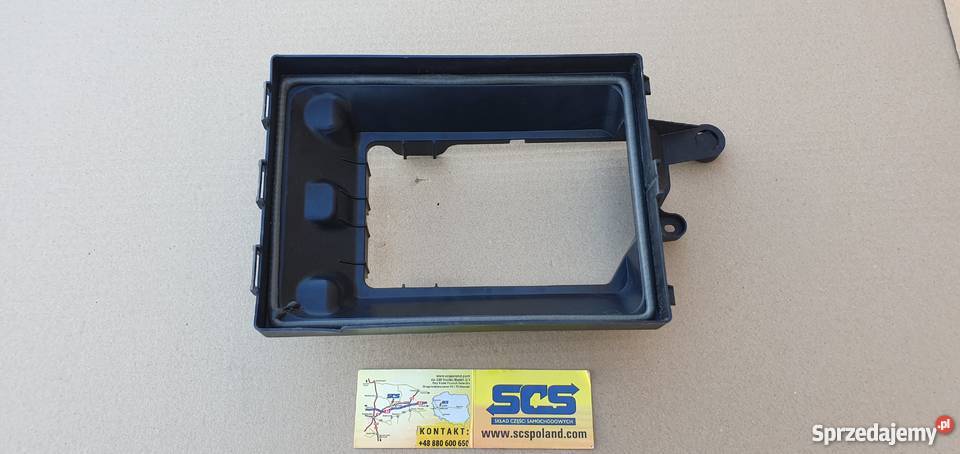 VOLVO FH4 OBUDOWA RAMKA 84813187