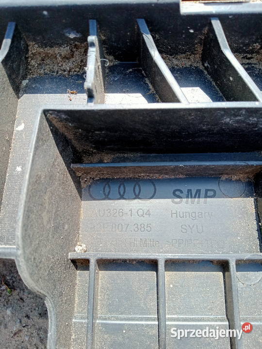 AUDI Q3 II 83A ŚLIZG MOCOWANIE ZDERZAKA TYŁ Rakoniewice sprzedam