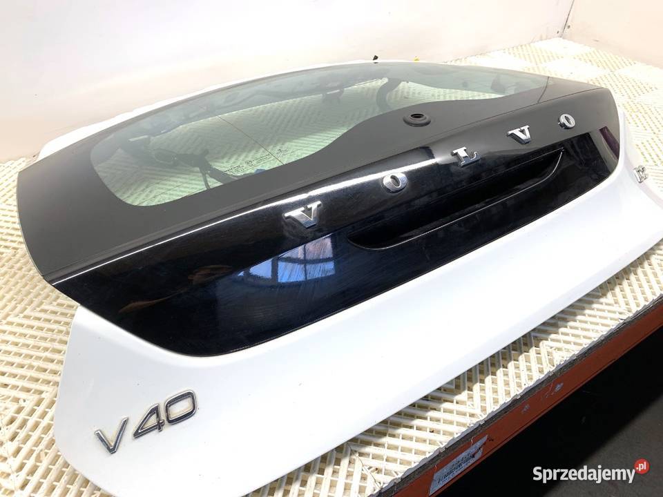 KLAPA TYŁ VOLVO V40 Hatchback ICE WHITE TYLNA osobowe podkarpackie sprzedam