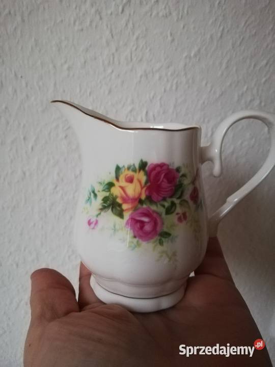 Porcelana Angielska letnie róże Ropa