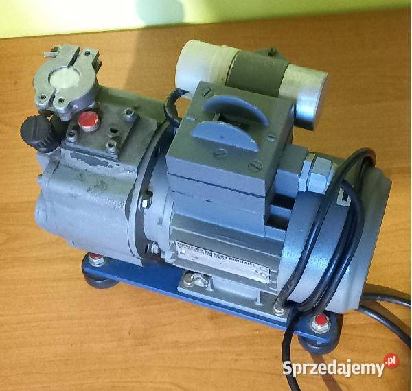 Pompa podciśnienia próżniowa RV 1511 Góra