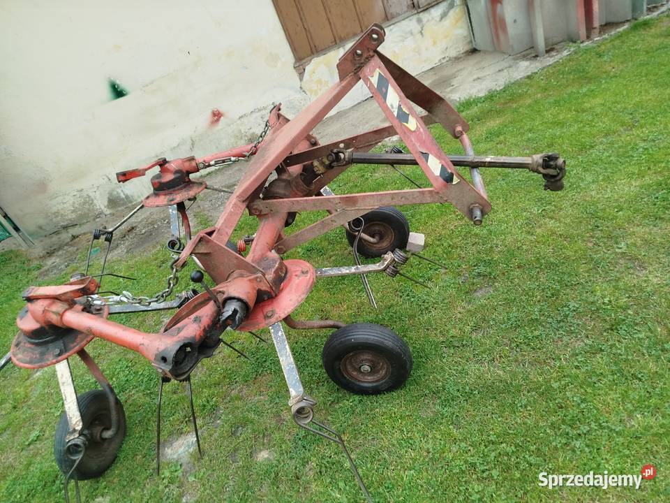 Pająk do siana Fahr 4 gwiazdowy Uszew sprzedam