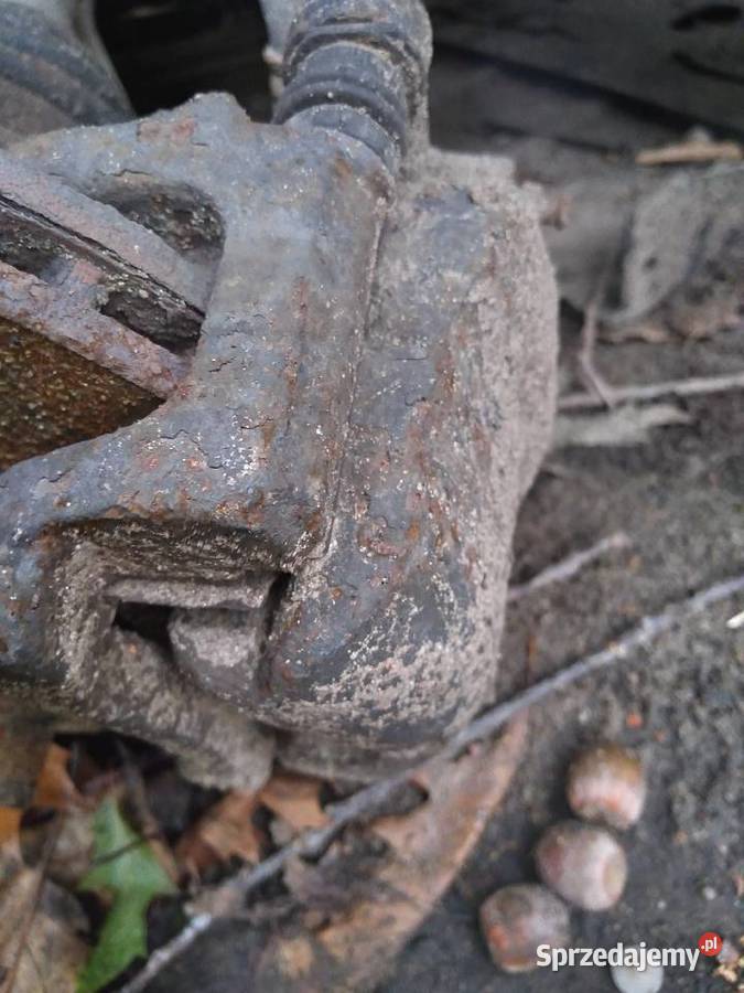 zaciski hamulcowe przód almera n16 lift 15dci Części Studzianki