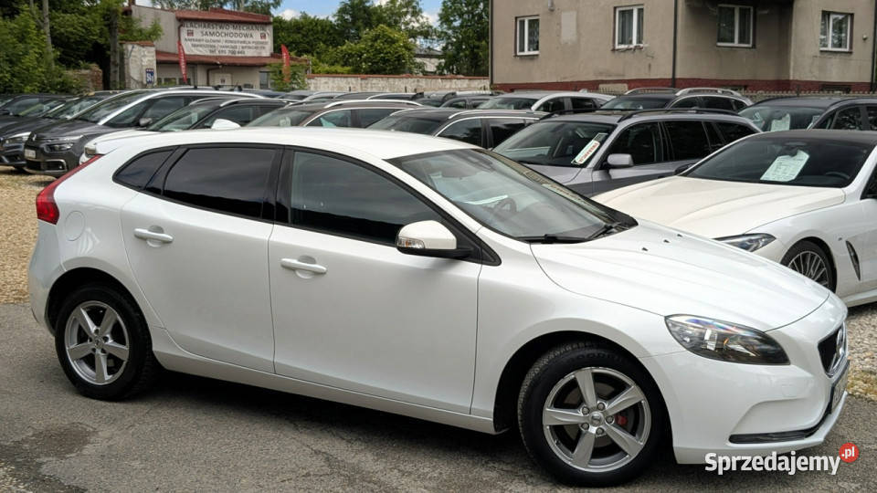 Volvo V40 20D2120OpłaconyBezwypadkowy ESP Częstochowa