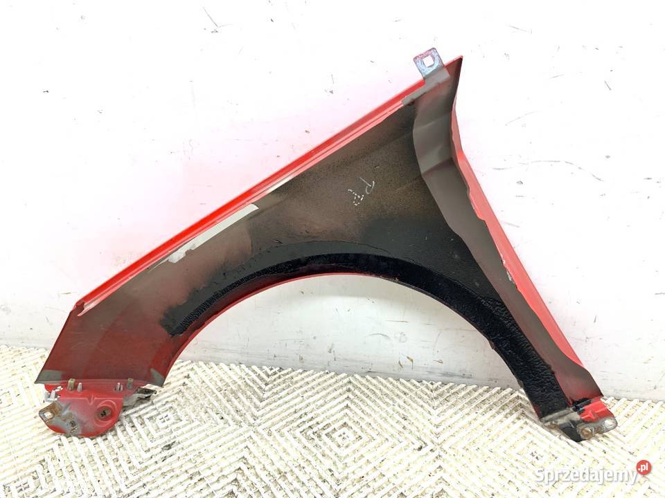 BŁOTNIK PRAWY PRZÓD FORD FOCUS III Hatchback podkarpackie