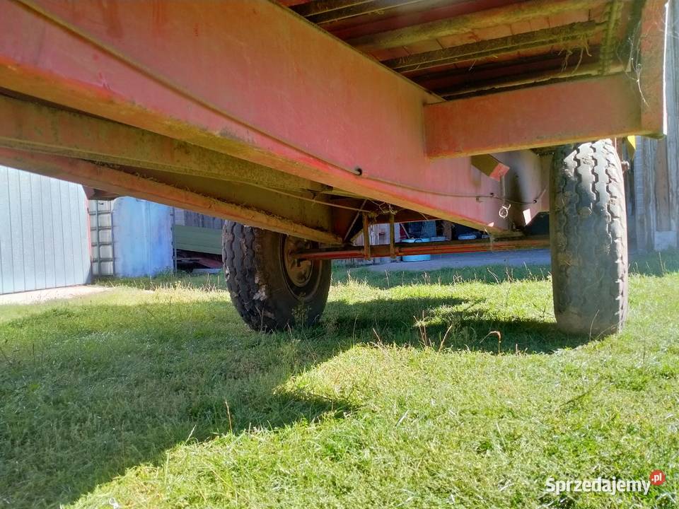 Sprzedam rozrzutnik nieuszkodzony Rozrzutniki obornika sprzedam