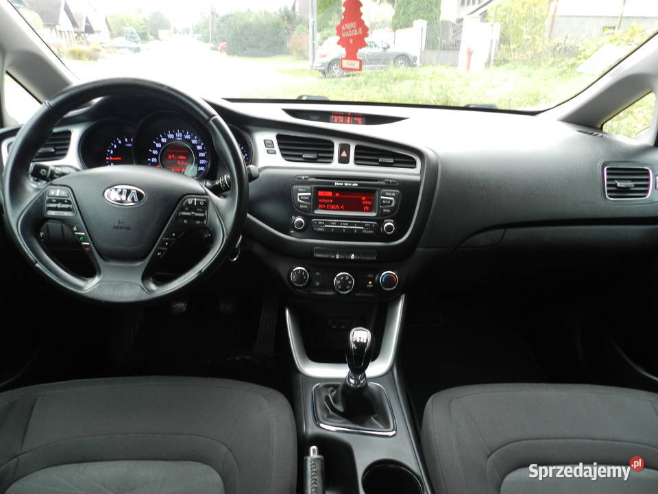 Kia Ceed 5 drzwi Klima 16D Olsztyn