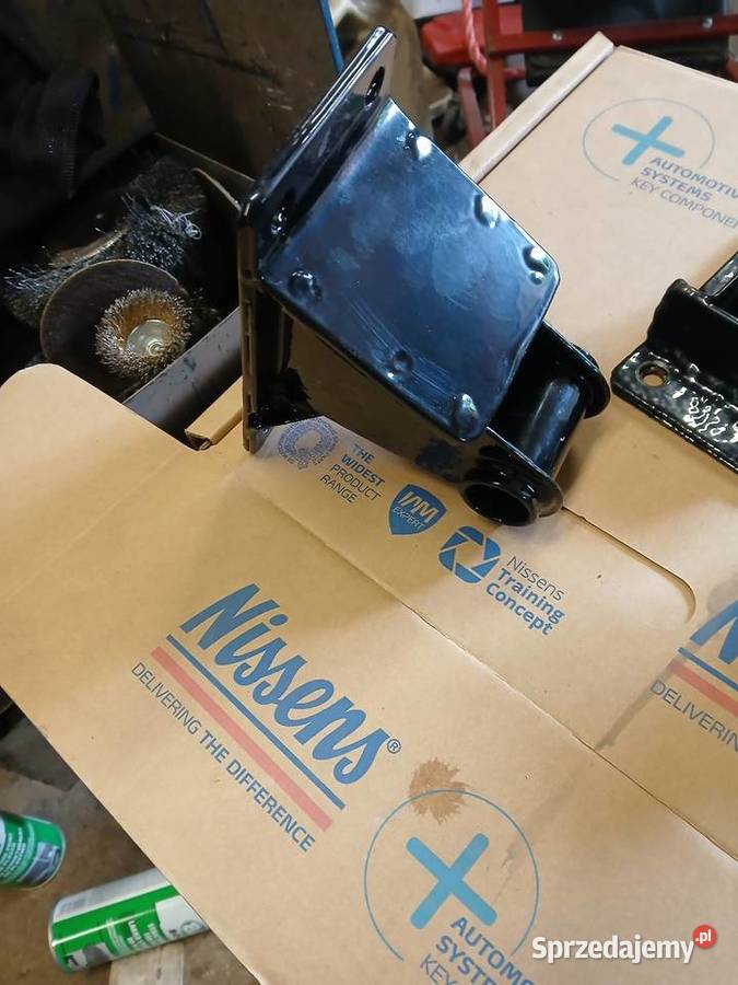 Wspornik kolumienka resoru polonez fiat 125p Olsztyn