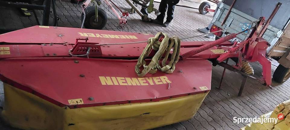 Kosiarka rotacyjna deutz fahr 24 Rembieszyce