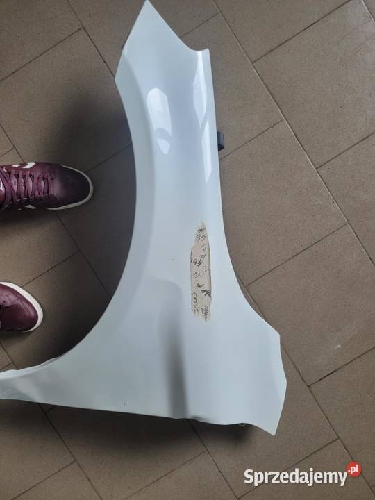 Blotnik lewy przod volvo xc60 biala perla Siedlce