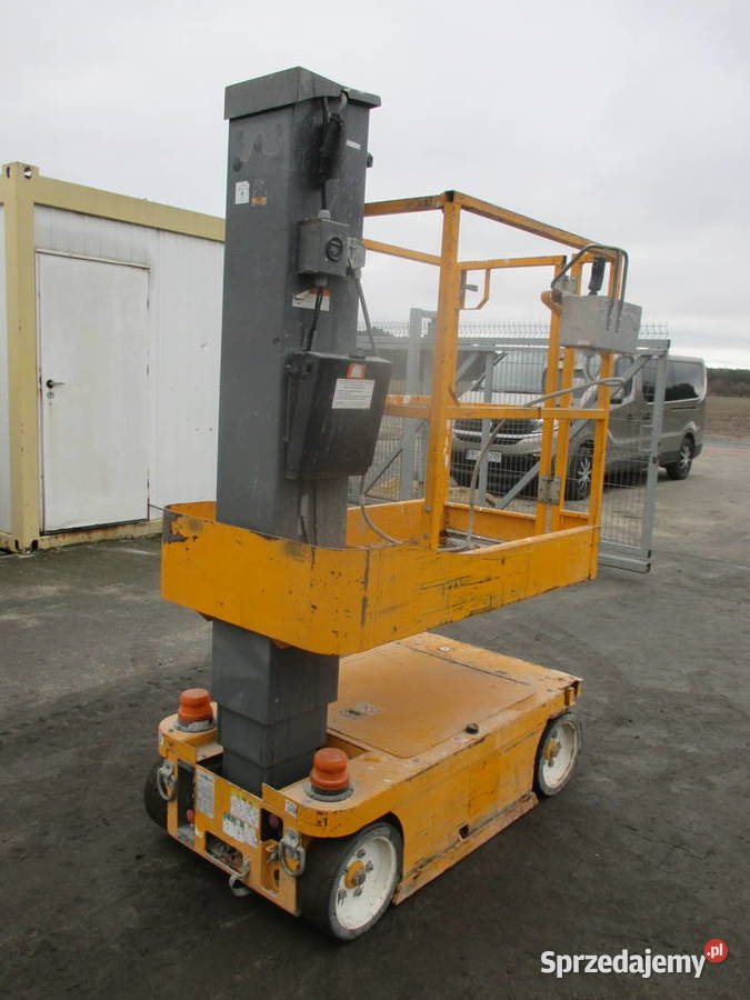 Podnośnik koszowy masztowy 55 m Skyjack SJ12