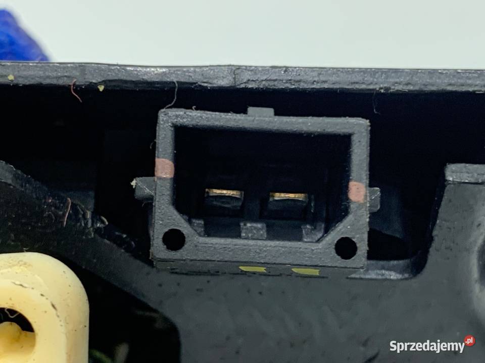 ZAMEK KLAPY TYŁ AUDI A3 8L Hatchback 8L0827520C