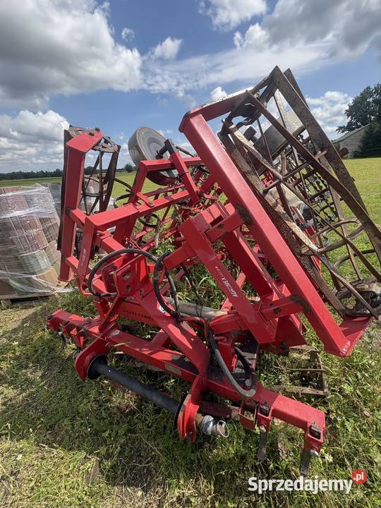 Agregat uprawowy 35 hydraulicznie składany