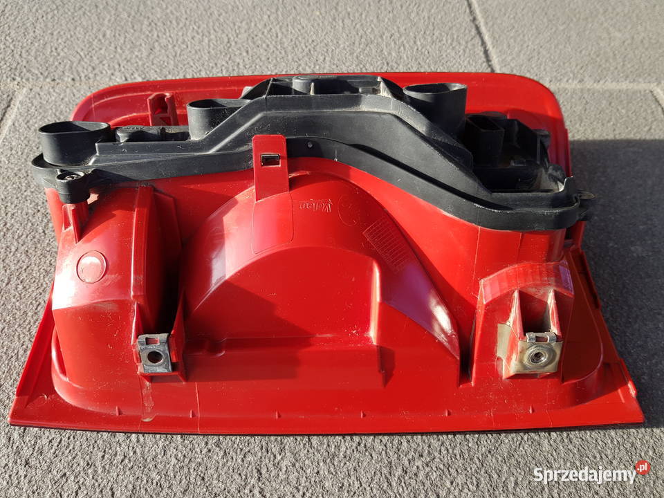 VW Amarok 2009 Lampy tył 2H1945095 2H1845088 Oświetlenie mazowieckie Warszawa