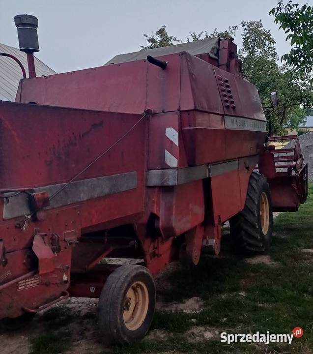Kombajn zbożowy Massey Ferguson 507