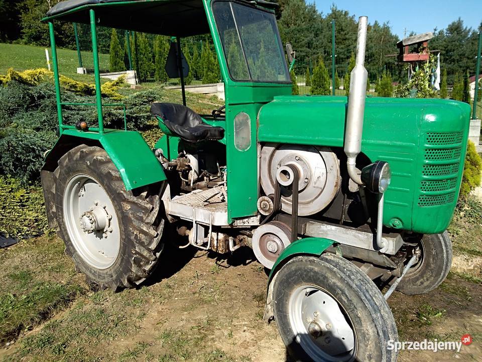 Traktor sam es 18 zarejestrowany Folusz