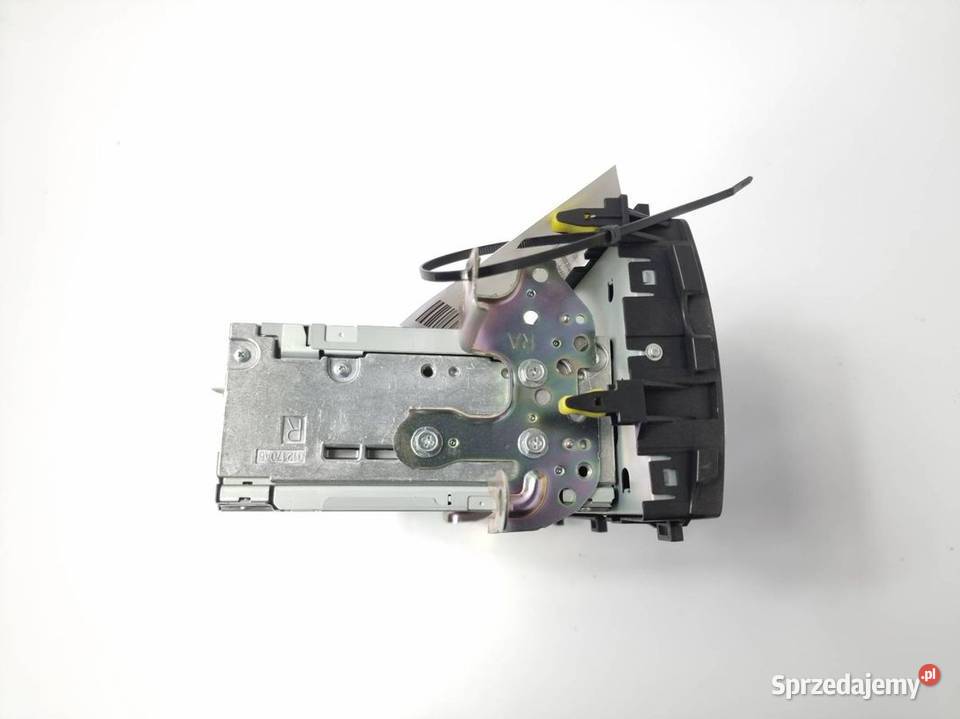 RADIO TOYOTA AURIS II 86120002880 osobowe