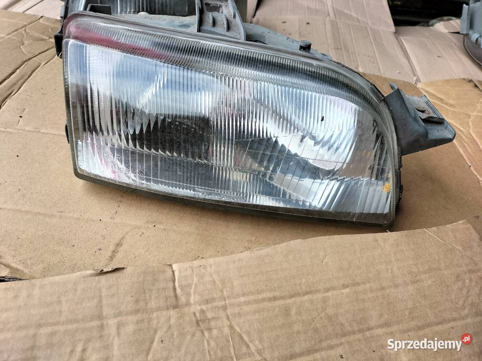 FIAT PUNTO 1 LAMPA PRZÓD PRAWA Kamień-Kolonia