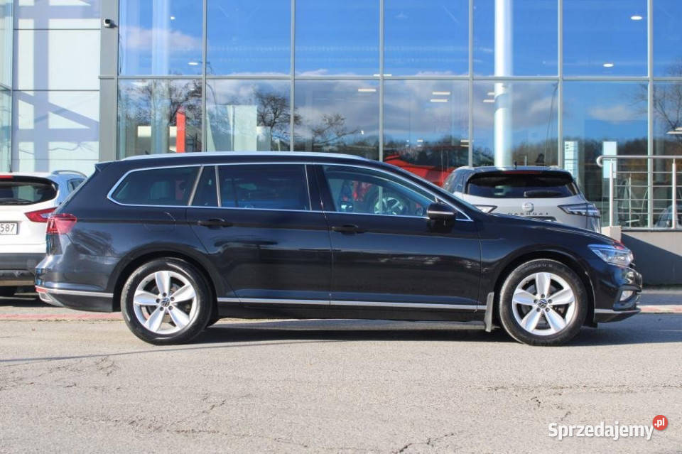 Volkswagen Passat 2023r IQ Light Skóra Hak FV23 Kraków