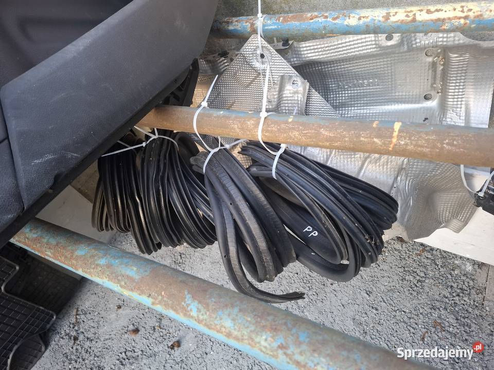 Uszczelka drzwi dacia dokker przód tył bok Zduńska Wola