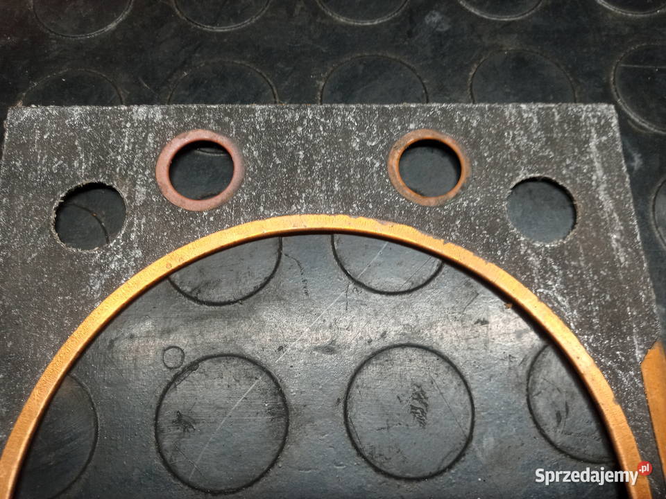 Ursus c360 uszczelka głowicy nowa prl Ożarów Mazowiecki