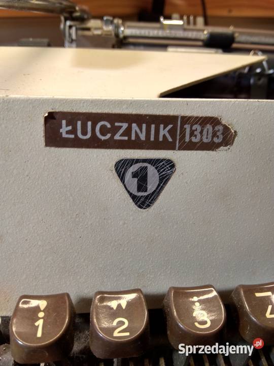 Maszyna do pisania Łucznik 1303 łódzkie Tomaszów Mazowiecki
