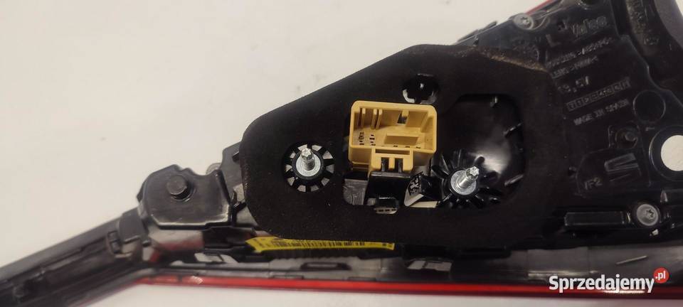 SEAT TARRACO LAMPA LEWY TYŁ RHD ANGLIK