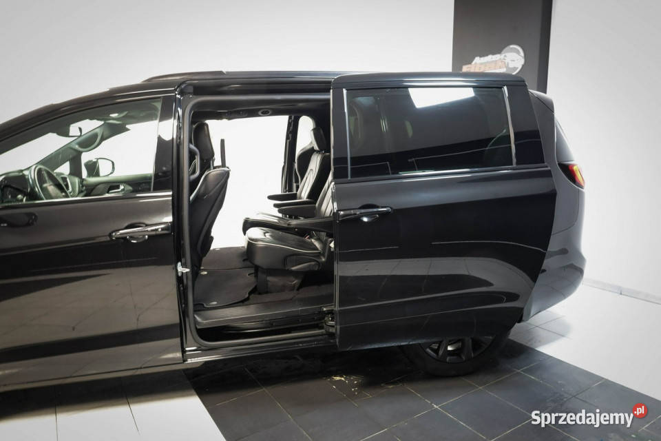 Chrysler Pacifica Limited S7 lakier metallic Konstantynów Łódzki