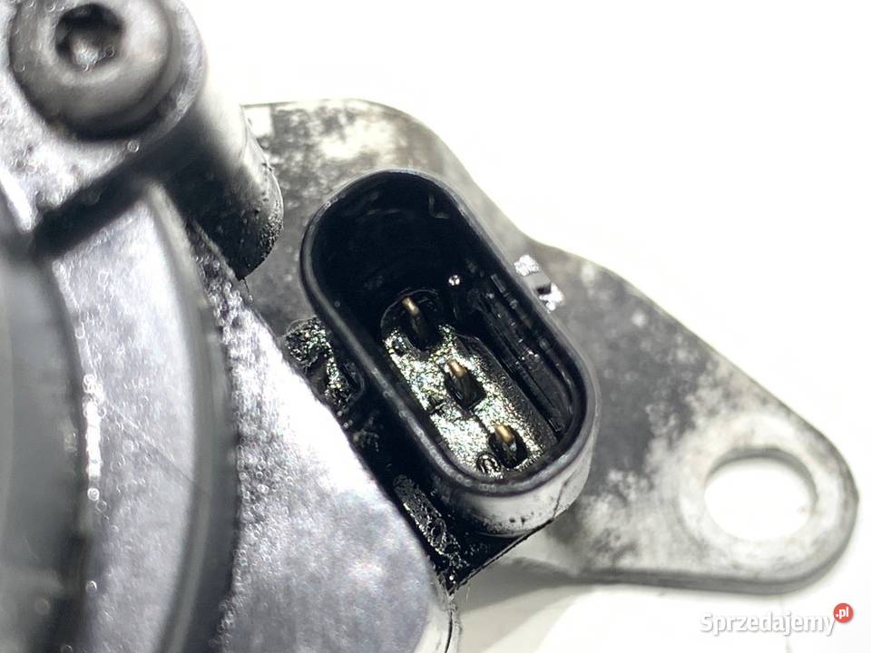 DODATKOWA POMPA WODY BMW F16 8511748 30 258 1419 osobowe Pompy wody podkarpackie