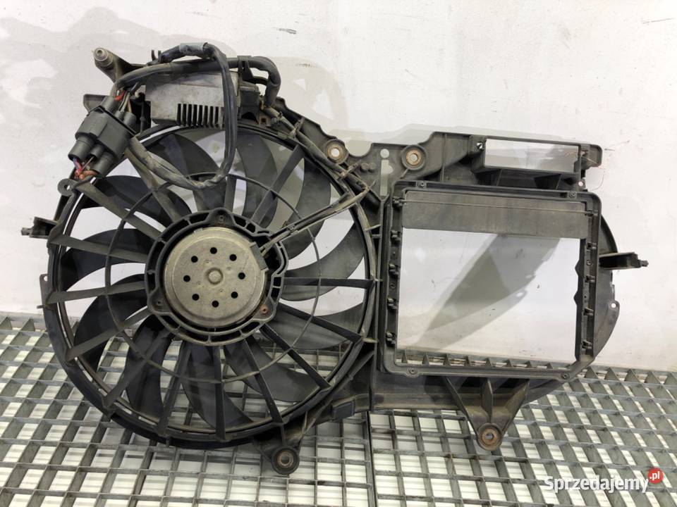 WENTYLATOR CHŁODNICY AUDI A6 C5 30 220 osobowe