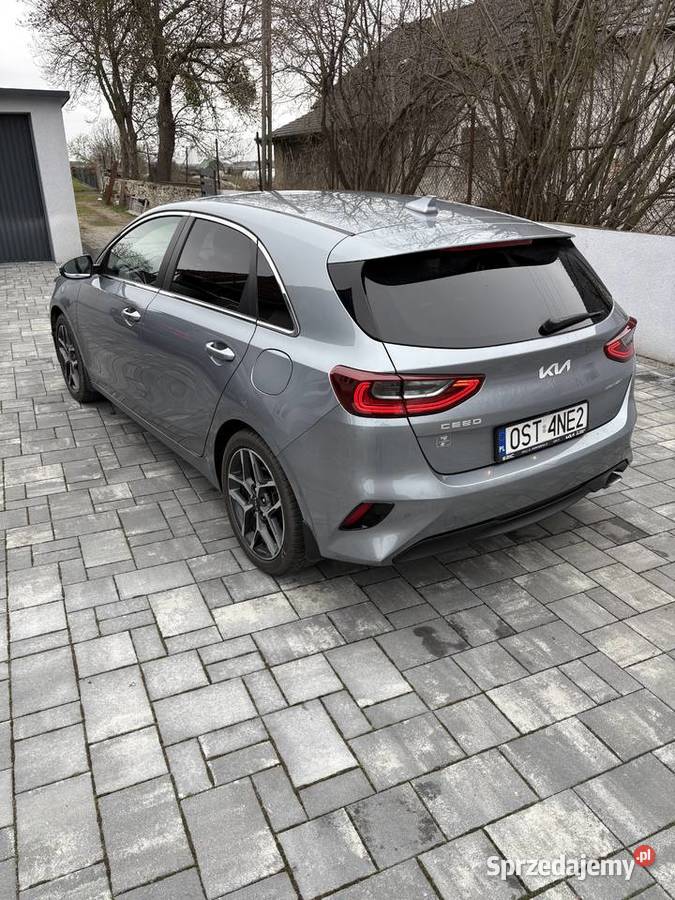 Kia Ceed 15 TGDI L Business Line isofix