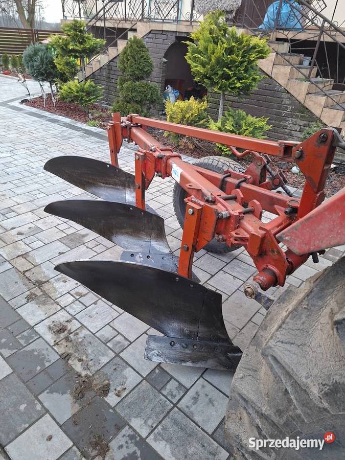 Pług Unia Grudziądz 3 skibowy Boguszyce Małe sprzedam