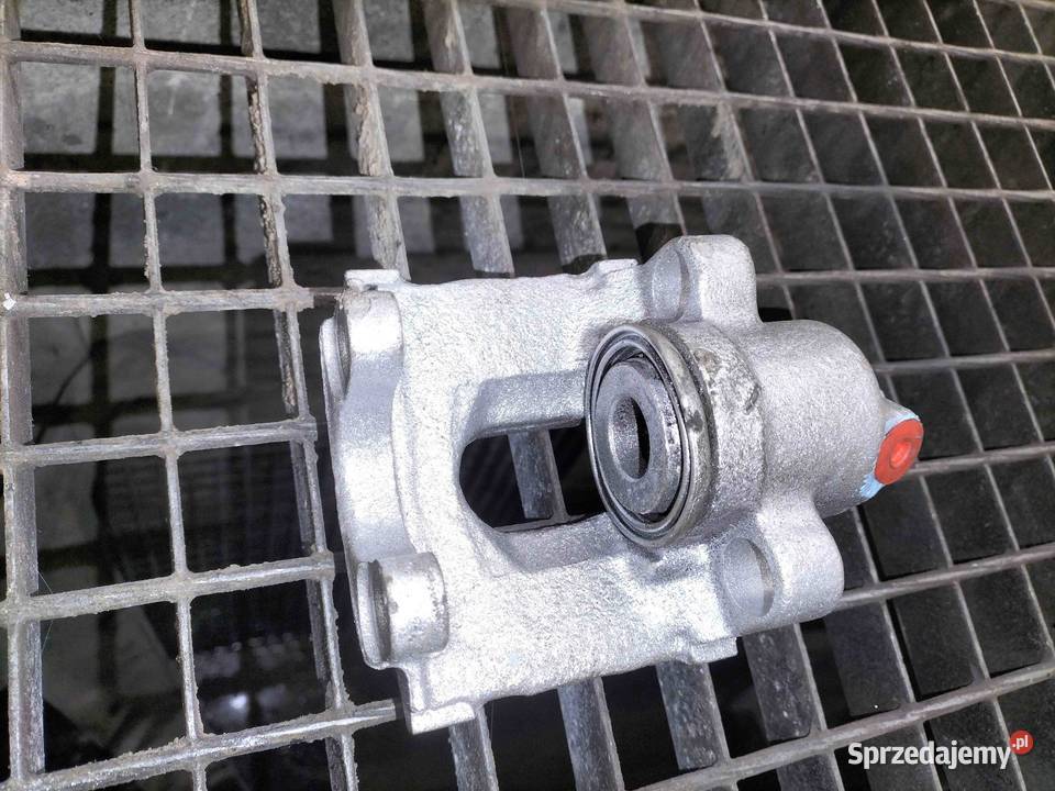 Zacisk hamulcowy tylny prawy BMW E46 Z4 E85 E86 Poręba