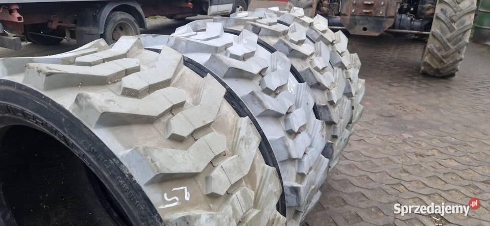 3854528 Camso 18PR Nowe Białe Podnośnik Koszowy