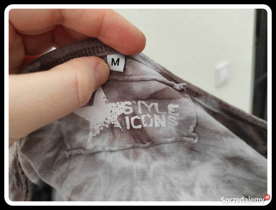 Klasyczna bluzka tshirt rozmiar 40 L 100 bawełna Płock