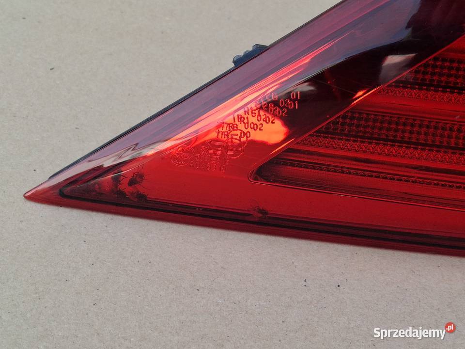 MERCEDES ML W166 LAMPA LEWY TYŁ LEWA TYLNA Bieleń