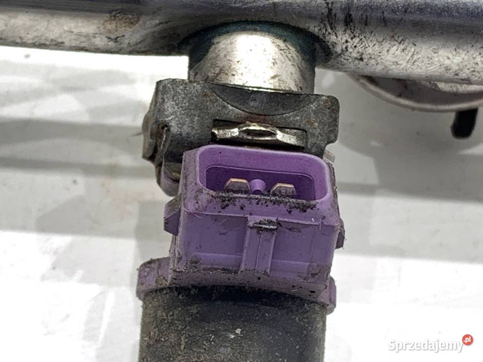 LISTWA WTRYSKOWA MERCEDES W203 18 163 sprzedam